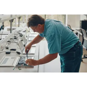 hp-elitebook-840-g10-i7-1355u-14wuxga-ips-250nits-ag-16gb-dd-90438-mobhp-not4279.webp