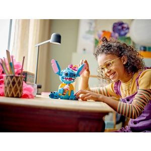 igracka-lego-kockice-za-slaganje-disney-43249-stitch-plava-b-53140-klolegleg1310.jpg