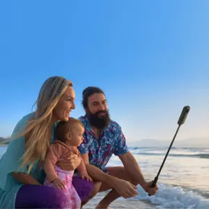 insta360-cinscavg-selfie-stick-camera-black-75040-siain6ksa0045.webp
