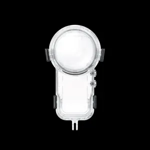 insta360-x5-invisible-dive-case-20821-siain6ksa0033.webp