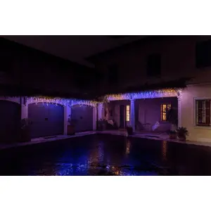 intelligent-led-icicles-twinkly-190-rgb-5x07m-65448-oswtwkolc0008.webp