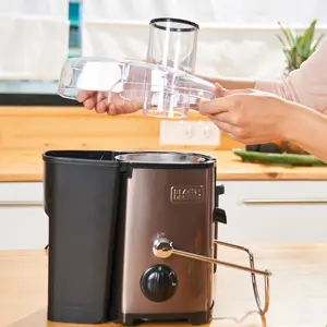 juicer-blackdecker-bxje600e-600w-black-51690-agdbdesok0002.webp