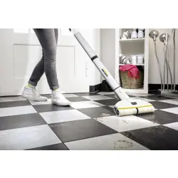 karcher-ewm-2-stick-vacuum-battery-wet-black-white-yellow-25-48495-agdkarmop0005.webp