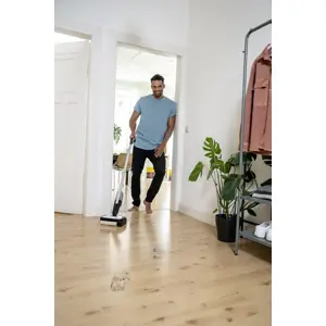karcher-fc-2-4-electric-broom-battery-drywet-bagless-black-g-8846-agdkarmop0008.webp