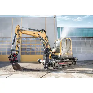 karcher-hd-615-m-pressure-washer-compact-electric-560-lh-310-93051-wlononwcriufm.webp