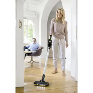 karcher-vc-7-cordless-yourmax-2-in-1-stick-vacuum-battery-dr-12980-wlononwcrmugk.webp