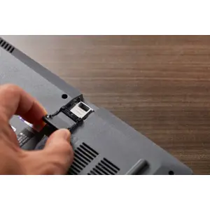 kingston-technology-datatraveler-256gb-micro-200mbs-metal-us-85085-pamkinfld0409.webp