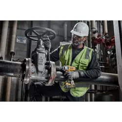kljuc-12-dewalt-xr18v-2x-baterija-50ah-tstak-kutija-89684-wlononwcraijn.webp