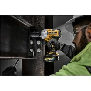 klucz-udarowy-3-dcf964nt-xj-dewalt-6093-nakdewklu0043.webp