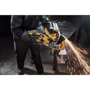 kutna-brusilica-dewalt-54v-xr-fv-230mm-2x9ah-93702-wlononwcrbkdx.webp
