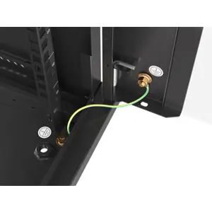 lanberg-wall-mounted-installation-rack-cabinet-19-15u-600x45-60625-szalaewis0008.webp