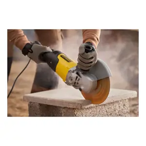 large-angle-grinder-230mm-2000w-83723-wlononwcreget.webp