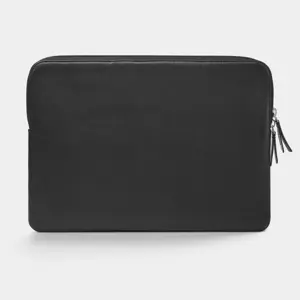 leather-protective-sleeve-for-macbook-14-black-30222-wlononwcrntwt.webp