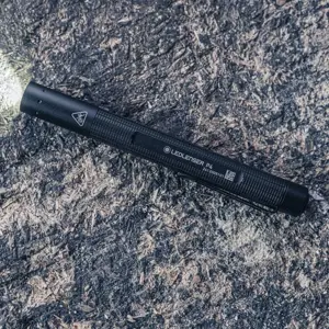 ledlenser-p4-black-pen-flashight-led-9162-oswldllat0261.webp