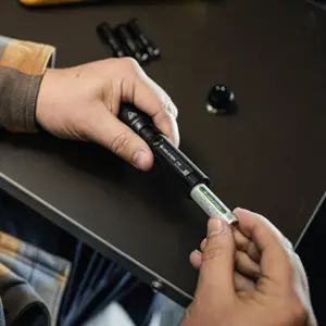 ledlenser-p5r-black-hand-flashlight-led-5965-oswldllat0259.webp