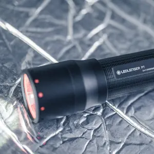 ledlenser-p7-black-hand-flashlight-led-83247-oswldllat0255.webp