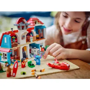 lego-disney-43268-lilo-and-stitch-beach-house-54713-wlononwcripp9.webp