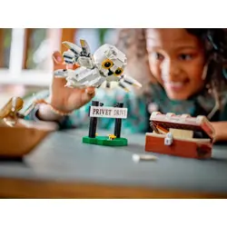lego-harry-potter-76425-hedwig-at-4-privet-drive-49791-wlononwcrfrjl.webp