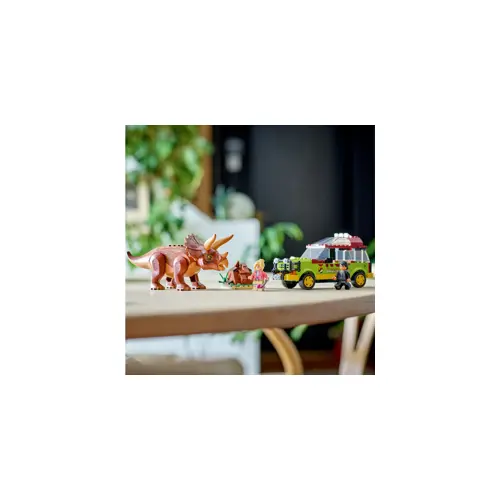 lego-jurassic-world-76959-triceratops-research-7047-wlononwcrb833.webp