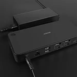 lindy-dst-pro-universal-usb-c-and-type-a-hybrid-laptop-docki-71827-wlononwcrowp1.webp