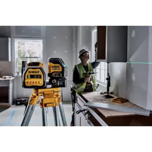 linija-laserski-uredaj-dewalt-dce088d1g18-1218v-1x20ah-zelen-69742-wlononwcrbps1.webp