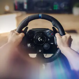 logitech-g-g923-racing-wheel-and-pedals-for-xbox-xs-xbox-one-1752-wlononwcrbrl7.webp