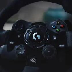 logitech-g-g923-racing-wheel-and-pedals-for-xbox-xs-xbox-one-29234-gamlogkon0009.webp