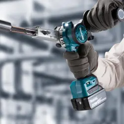 makita-dbs180z-18-v-portable-sander-belt-sander-blackbluesil-41097-wlononwcrfpud.webp