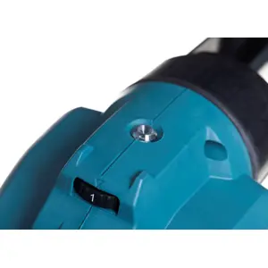 makita-dcg180z-stick-for-glue-and-silicone-18v-52609-nakmakpik0003.webp
