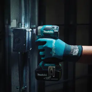 makita-dtd173z-power-screwdriverimpact-driver-3600-rpm-black-99357-wlononwcrius8.webp