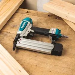 makita-gwozdziarka-15-50mm-af506-makita-11621-wlononwcrefec.webp