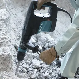 makita-hm1101c-rotary-hammer-95157-wlononwcritne.webp