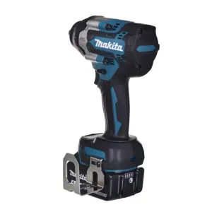makita-impact-wrench-18v-12-700nm-2x50ah-case-makpac-dtw700r-79327-wlononwcrefow.webp