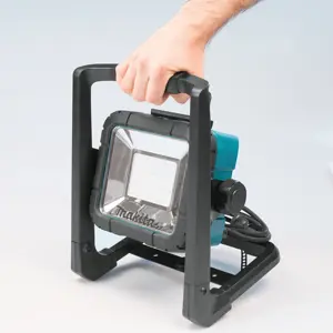 makita-lamp-18v144v-deadml805-led-1150lx750lm-ac-power-42786-wlononwcraija.webp