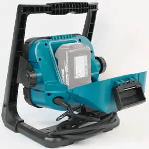 makita-lamp-18v144v-deadml805-led-1150lx750lm-ac-power-43805-wlononwcraija.webp
