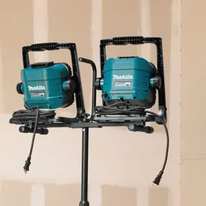 makita-lamp-18v144v-deadml805-led-1150lx750lm-ac-power-49707-wlononwcraija.webp