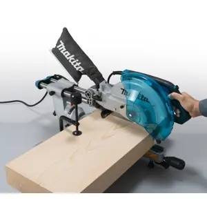 makita-ls1110f-mitre-saw-4500-rpm-1450-w-87676-wlononwcroxbe.webp