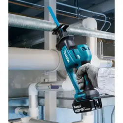 makita-reciprocating-saw-18v-djr189z-61752-wlononwcreehm.webp