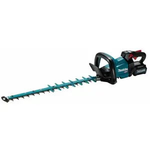 Makita UH008GM201 40V XGT 600 mm cordless hedge trimmer