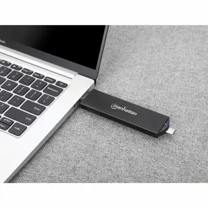 manhattan-m2-nvme-and-sata-ssd-enclosure-usb-c-usb-a-male-co-67732-wlononwcrafg6.webp