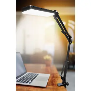 media-tech-mt224-table-lamp-56-w-led-black-11591-oswmedlan0004.webp