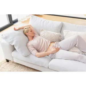medisana-tt-250-menstrual-pain-relief-device-64664-firmenmas0071.webp