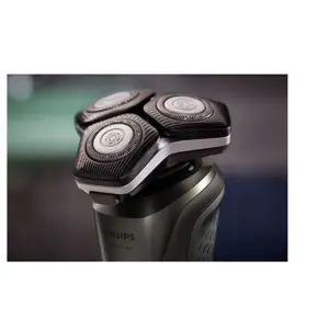 mens-electric-shaver-brown-case-philips-5000-series-s588638-10348-agdphigol0375.webp