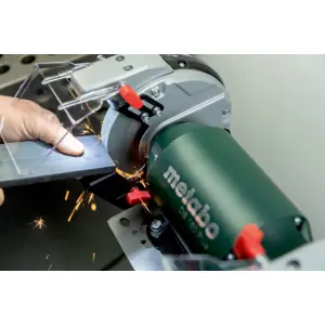 metabo-ds-200-plus-bench-grinder-2980-rpm-600-w-70784-wlononwcrfjmy.webp