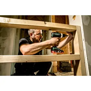 metabo-sb-18-lt-bl-2100-rpm-keyless-15-kg-black-green-red-si-29123-wlononwcriuaj.webp