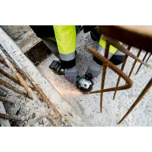 metabo-w-18-l-9-125-quick-angle-grinder-125-cm-8500-rpm-16-k-48070-wlononwcrefwb.webp