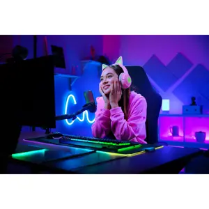 mikrofon-razer-seiren-v3-chroma-rgb-crna-boja-87189-108839rn.webp