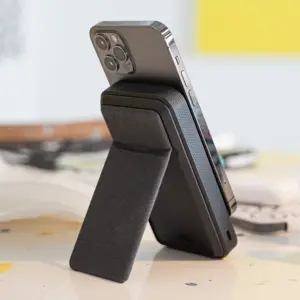 mophie-10000mah-snap-magsafe-power-bank-with-stand-10000-mah-40758-wlononwcrnpr5.webp