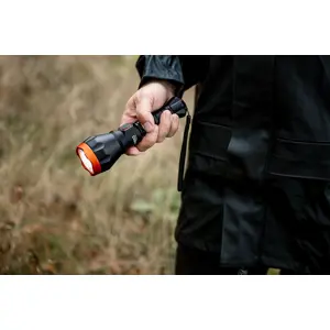 neo-tools-99-070-flashlight-23105-wlononwcrcbl1.webp