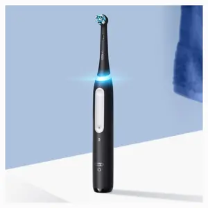 oral-b-io-4-adult-rotating-toothbrush-black-34930-agdbrasdz0351.webp